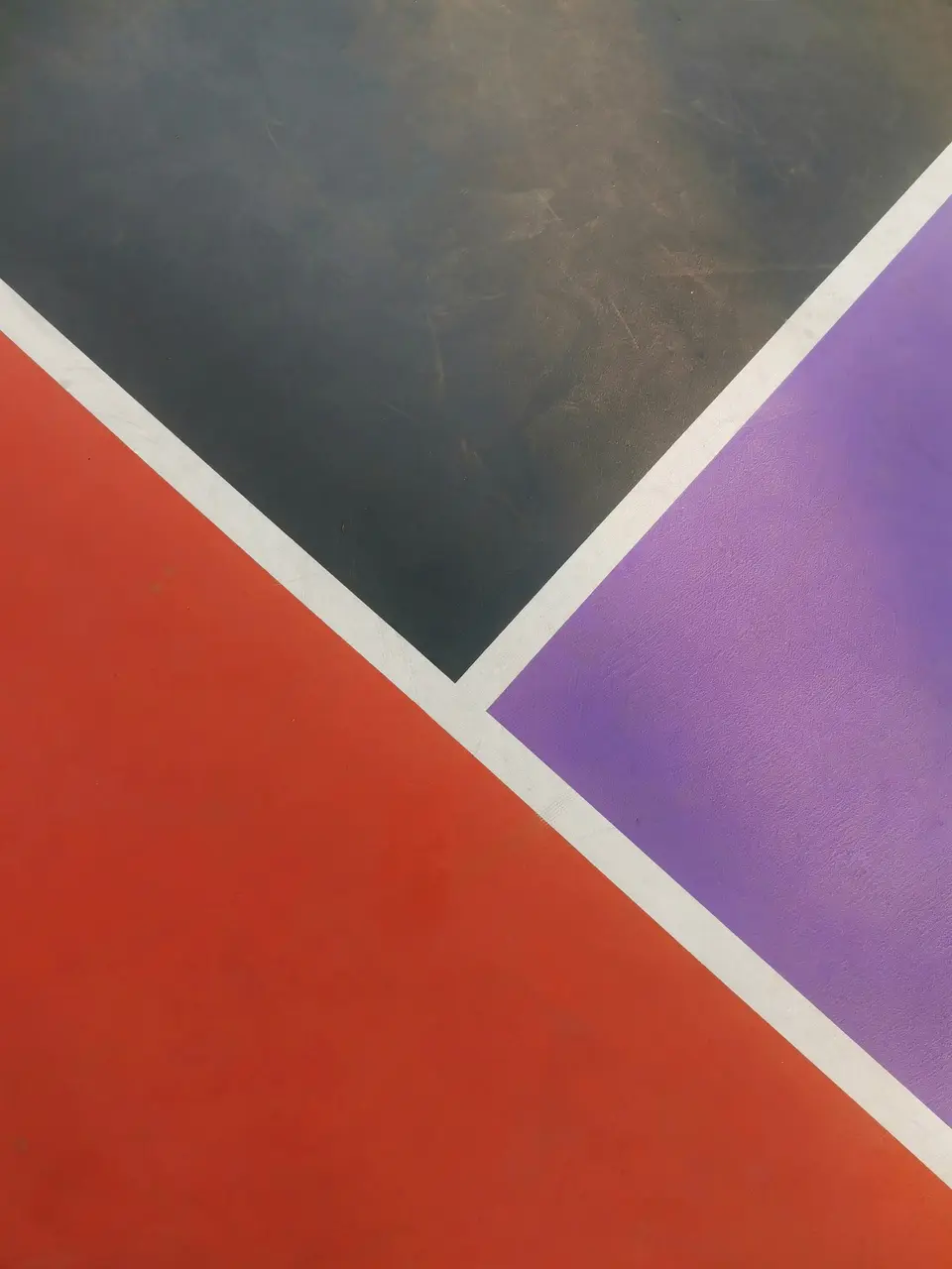 Red and violet planes divided by a pale diagonal